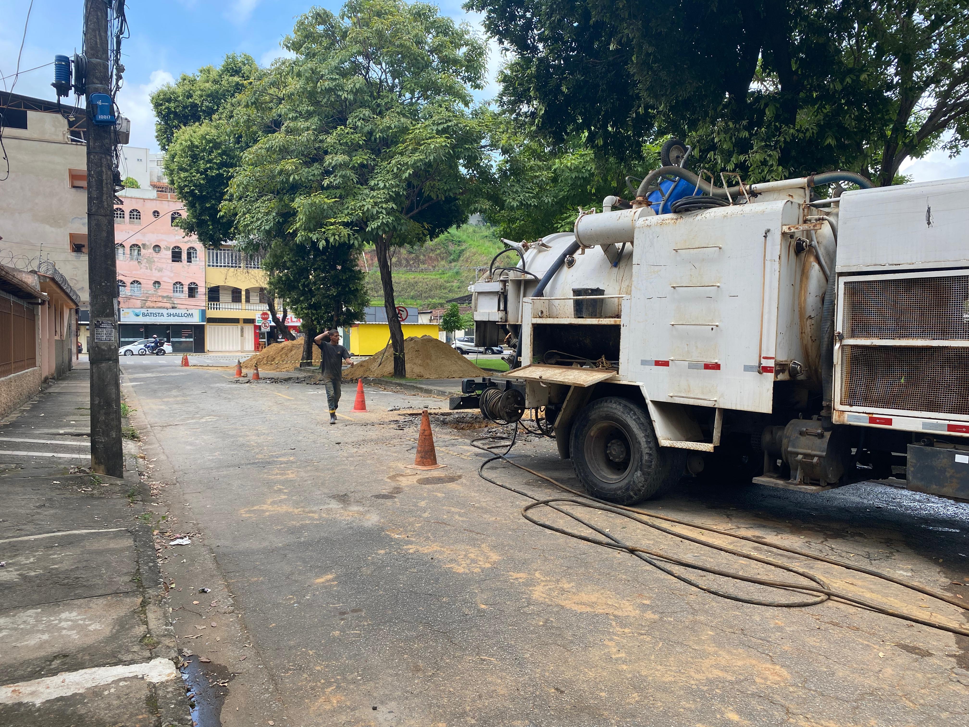 LIMPEZA-DE-REDE-PLUVIAL-3