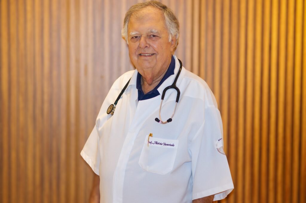 Dr. Aloísio Bemvindo